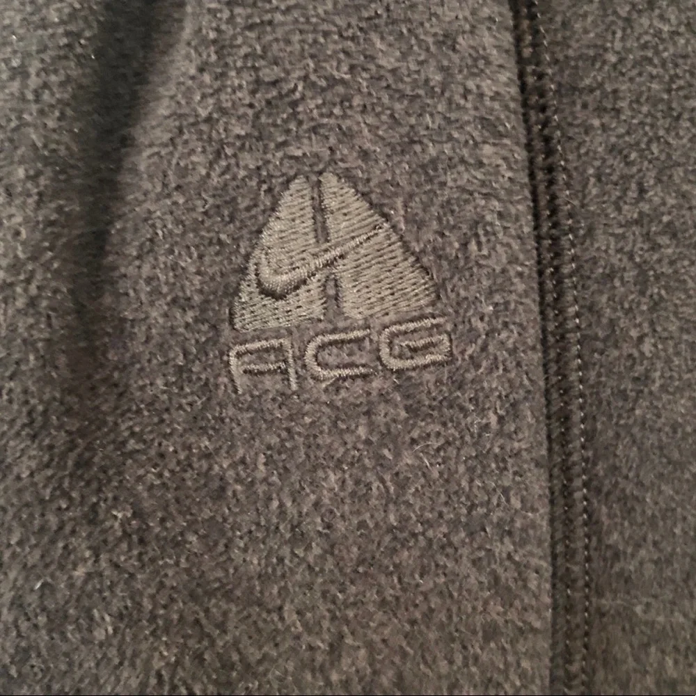 Nike ACG Fleece Thermal Sherpa Jacket Full Zip Faux Fur Lined Gray Pink Small